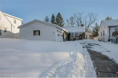 14750 Schreiber Road, Maple Heights, OH 44137 - Photo 6