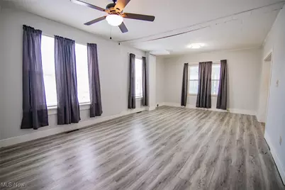 216 Blennerhassett Avenue, Belpre, OH 45714 - Photo 16