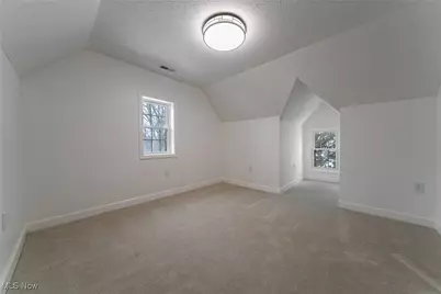 2124 Lamberton Road, Loveland, OH 44118 - Photo 34