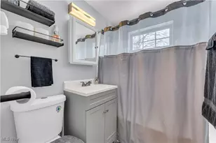 422 Clearview Dr, Euclid, OH 44123 - Photo 16