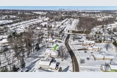 5770 N Crossview Road, Green Hills, OH 44131 - Photo 48
