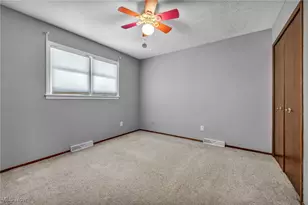 5770 N Crossview Rd, Green Hills, OH 44131 - Photo 26