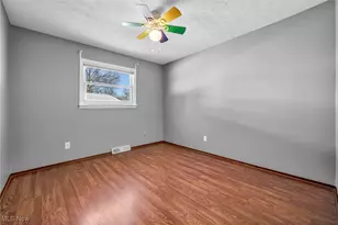 5770 N Crossview Rd, Green Hills, OH 44131 - Photo 30