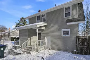 1556 Overlook Dr, Akron, OH 44314 - Photo 4