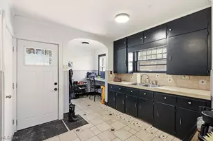 1556 Overlook Dr, Akron, OH 44314 - Photo 14