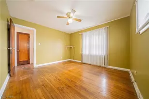 17909 Schenely Ave, Loveland, OH 44119 - Photo 20