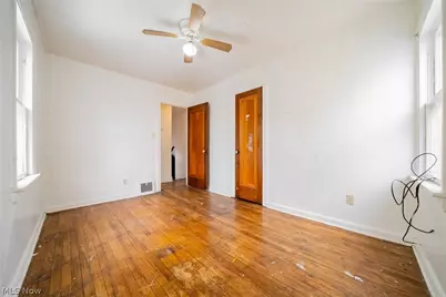 17909 Schenely Avenue, Loveland, OH 44119 - Photo 22