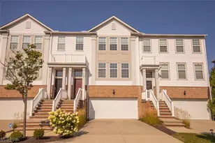 6380 Park Pointe Ct, Pepper Pike, OH 44124 - Photo 2