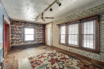 263 19th Street NW, Barberton, OH 44203 - Photo 6