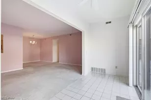 7283 Village Dr, Mentor, OH 44060 - Photo 12