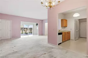 7283 Village Dr, Mentor, OH 44060 - Photo 10