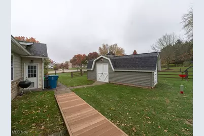 460 Layden Avenue, Canal Fulton, OH 44614 - Photo 8