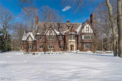 2917 N Park Boulevard, Loveland, OH 44118 - Photo 1