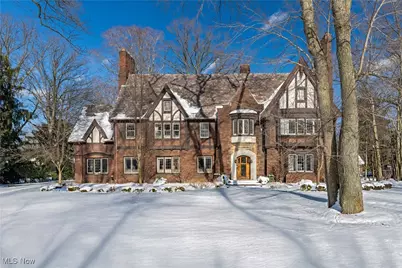 2917 N Park Boulevard, Loveland, OH 44118 - Photo 2