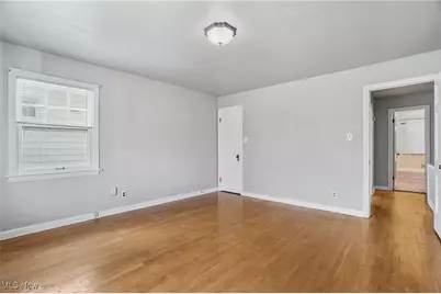 2292 S Overlook Road #1, Cleveland Heights, OH 44106 - Photo 18