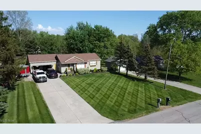 1157 Manitoulin Pike, Brunswick, OH 44212 - Photo 2