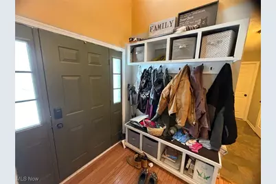 1461 Brookridge Avenue, Louisville, OH 44641 - Photo 8