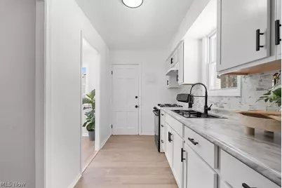 2401 Greenvale Road, Loveland, OH 44121 - Photo 10