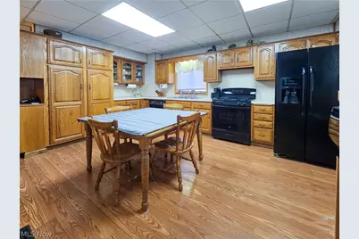 715 N Walnut Street, Dover, OH 44622 - Photo 6