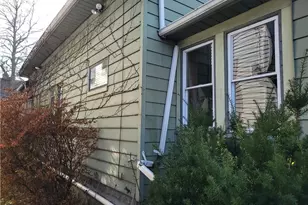 16918 Grovewood Ave, Loveland, OH 44110 - Photo 2