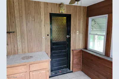 16918 Grovewood Avenue, Loveland, OH 44110 - Photo 22