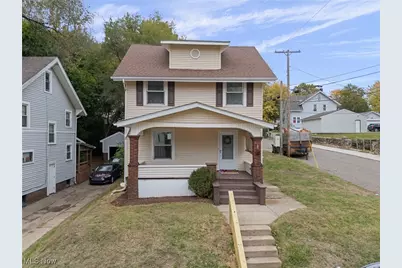 1401 17th Street NW, Canton, OH 44703 - Photo 2