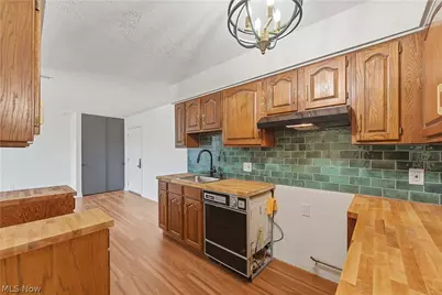 25735 Lorain Road #210, North Olmsted, OH 44070 - Photo 4