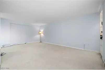 11820 Edgewater Drive #415, Oakwood, OH 44107 - Photo 12