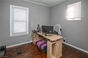 2099 Waterbury Rd, Oakwood, OH 44107 - Photo 12