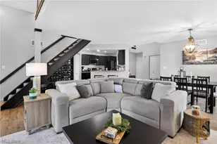 4068 St Andrews Ct, Canfield, OH 44406 - Photo 8