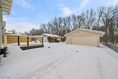 515 Taylor Avenue, Akron, OH 44312 - Photo 4