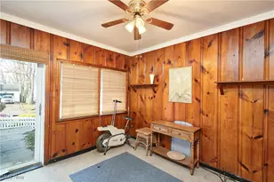 1225 Belleflower Rd, Akron, OH 44307 - Photo 12