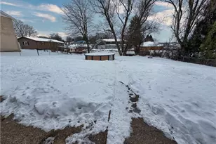 49221 S Meadowbrook Cir, East Liverpool, OH 43920 - Photo 10