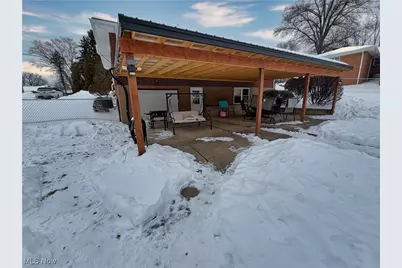 49221 S Meadowbrook Circle, East Liverpool, OH 43920 - Photo 6