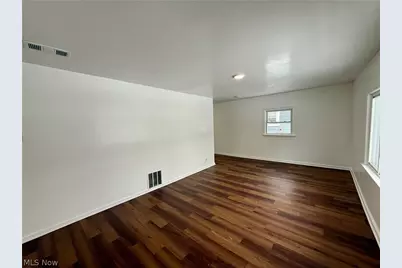 883 Kickapoo Avenue, Akron, OH 44305 - Photo 4