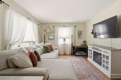 300 Melbourne Avenue, Akron, OH 44313 - Photo 8