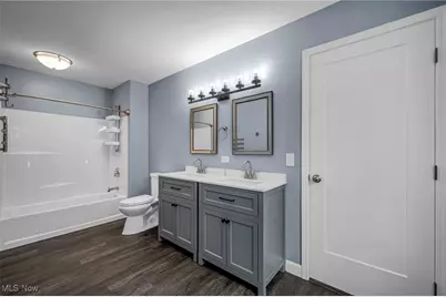 10831 Chillicothe Road, Kirtland, OH 44094 - Photo 32