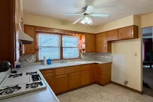 7931 Service St, Masury, OH 44438 - Photo 4