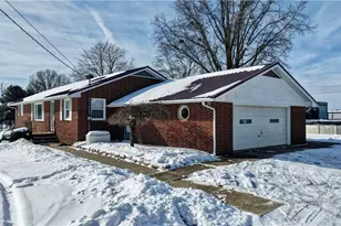 3419 Fredericksburg Rd, Wooster, OH 44691 - Photo 4