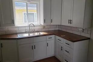 1196 Knox Ave, Akron, OH 44314 - Photo 2