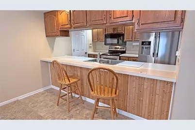 317 Chevy Drive, Huron, OH 44839 - Photo 4