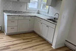 13612 Bennington Ave, Loveland, OH 44135 - Photo 2