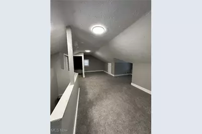 5303 Kohout Street, Maple Heights, OH 44137 - Photo 6