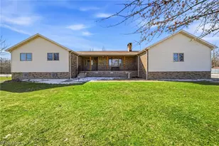 4852 White Rd, Rock Creek, OH 44084 - Photo 2