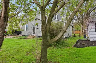 513 Gulf Rd, Elyria, OH 44035 - Photo 4
