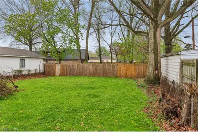 513 Gulf Road, Elyria, OH 44035 - Photo 34