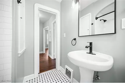 2258 Northland Avenue #UP, Oakwood, OH 44107 - Photo 22