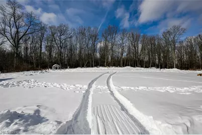 5766 Weaver Road, Akron, OH 44319 - Photo 6