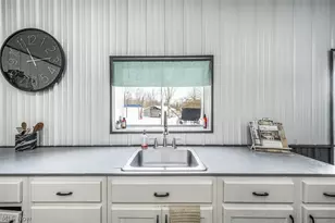 7561 Rockwood Rd, Windsor, OH 44099 - Photo 4