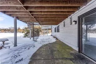 381 Boston Mills, Hudson, OH 44236 - Photo 6